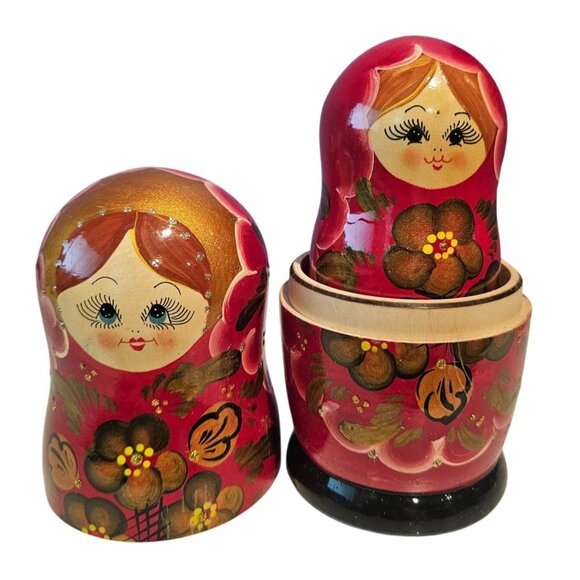 Hand-Painted Russian Matryoshka Nesting Dolls Set Of 5 Floral Design Glossy Red - Picture 15 of 16